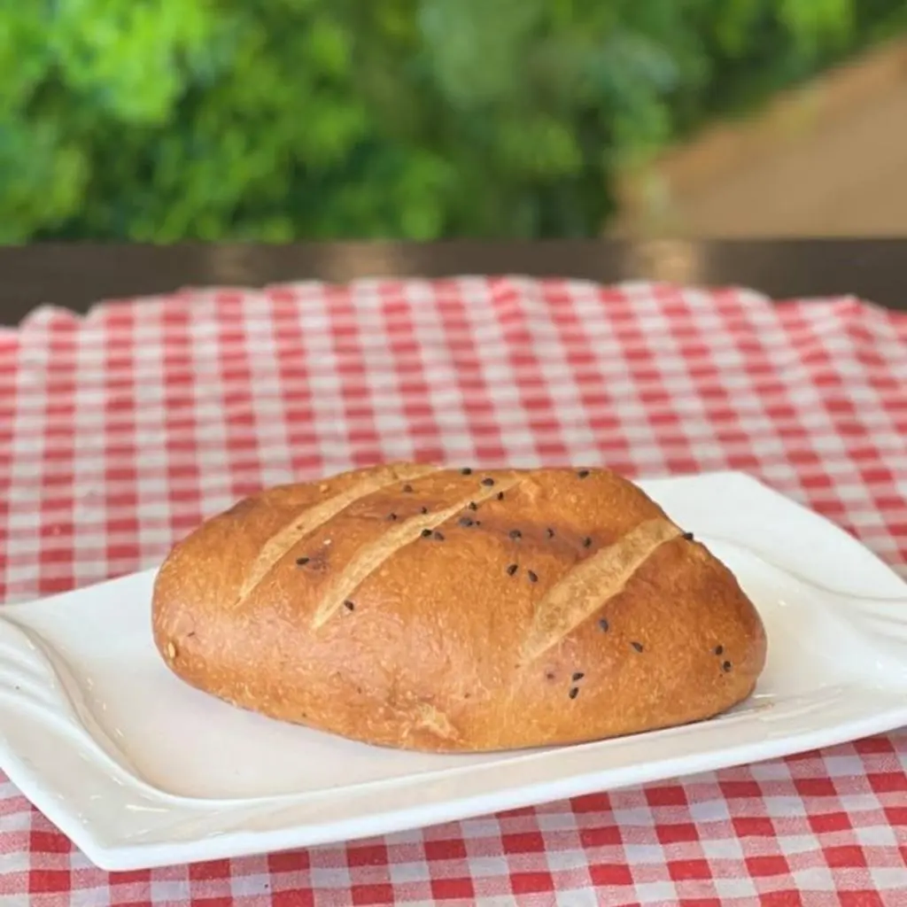بوتشا جبن ابيض